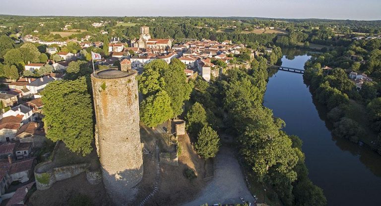 chateau-mervent-960x520